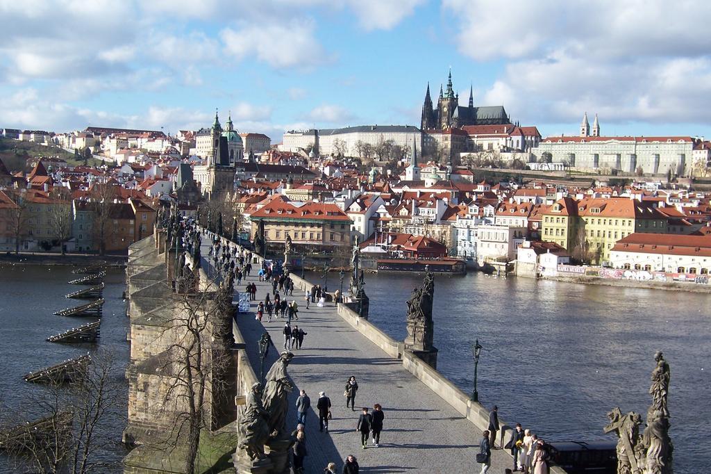Near Lesser Town Prag