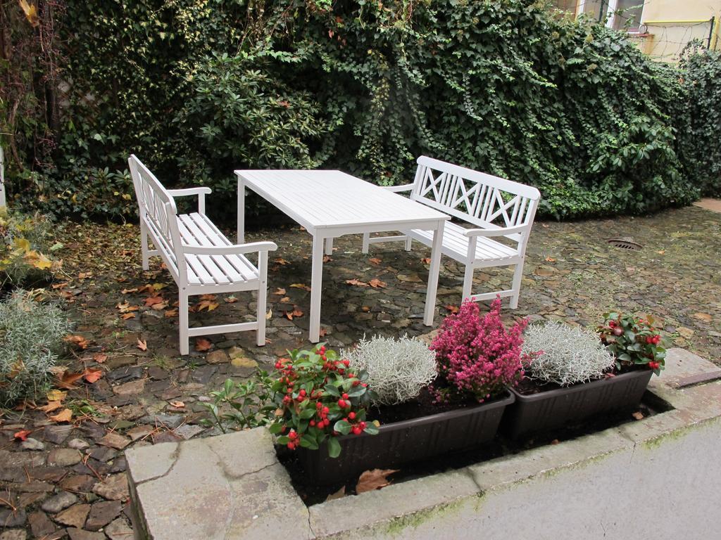 Apartment Near Lesser Town Prag