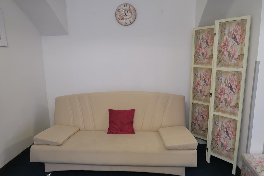 Apartment Near Lesser Town Prag