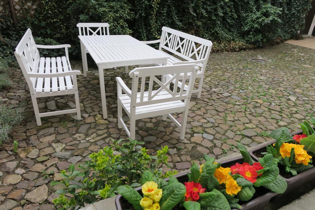 Near Lesser Town Apartment Prag