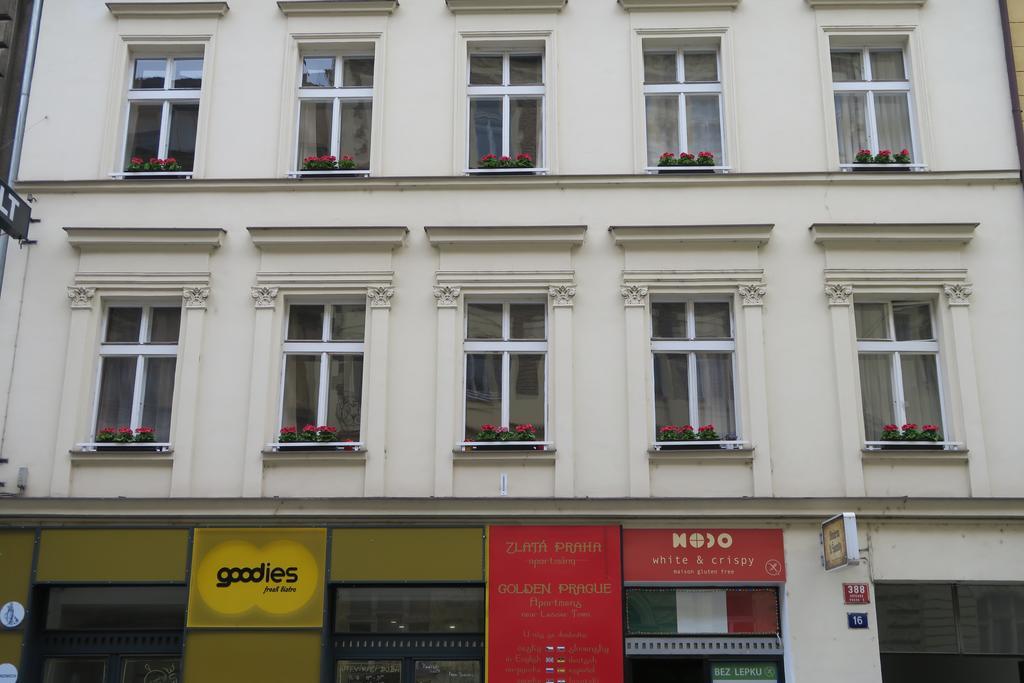 Apartment Near Lesser Town